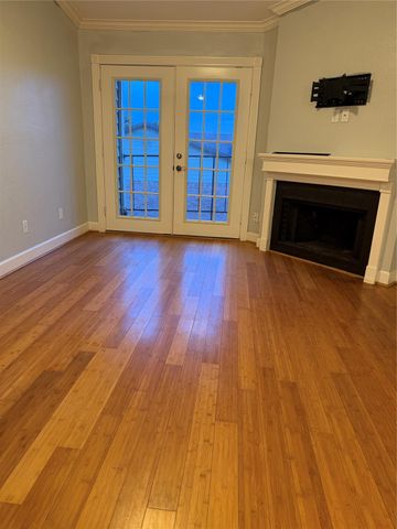18800 Egret Bay Blvd 214, Webster, TX 77058