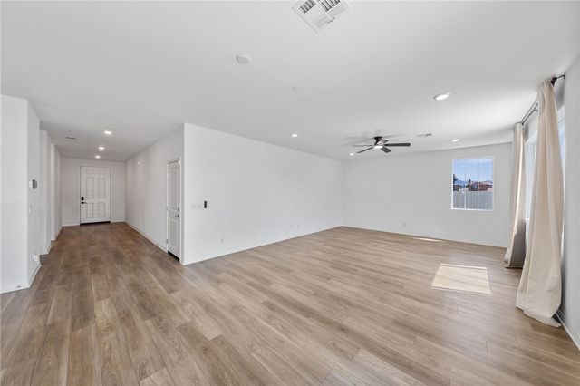 5117 Hoss, Hemet, CA 92545
