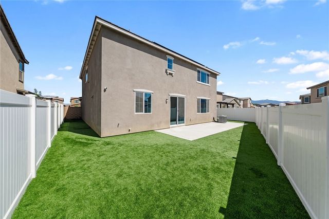 5117 Hoss, Hemet, CA 92545