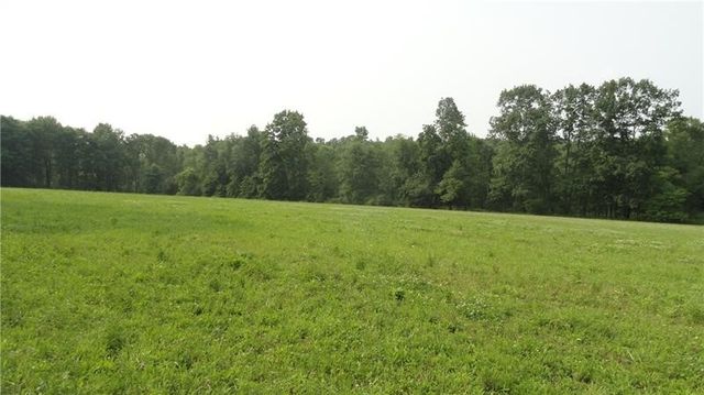 --- Pink Rd, Slippery Rock Twp, PA 16057