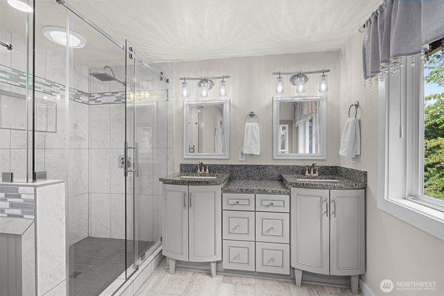 6808 183rd Ave Avenue E, Bonney Lake, WA 98391