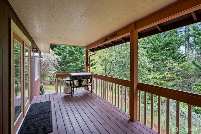 6808 183rd Ave Avenue E, Bonney Lake, WA 98391