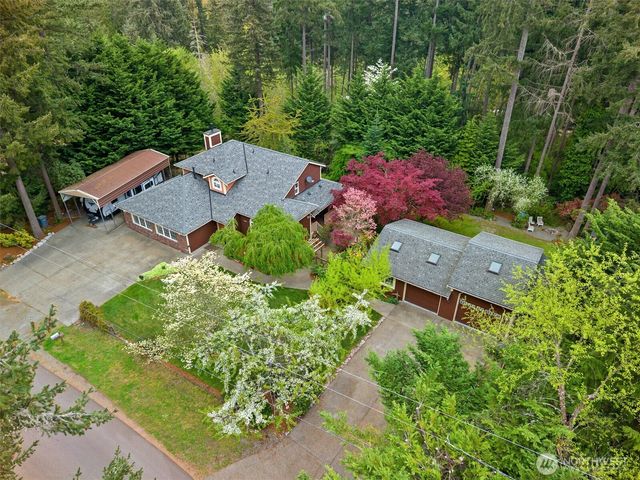 6808 183rd Ave Avenue E, Bonney Lake, WA 98391