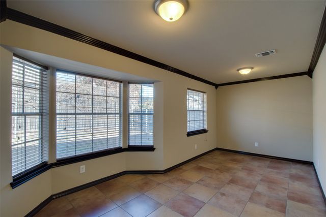 5605 Trails Edge Drive, Arlington, TX 76017