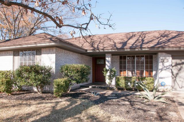 5605 Trails Edge Drive, Arlington, TX 76017