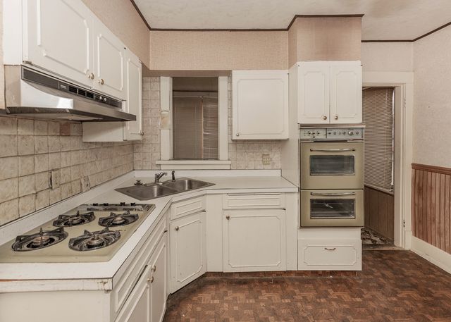 1612 35th Street, Rock Island, IL 61201