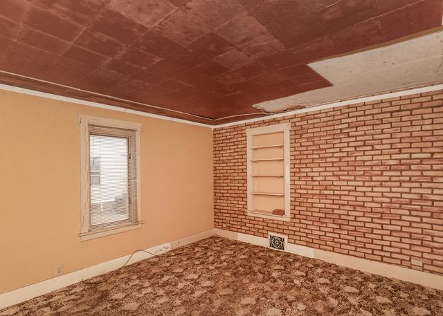 1612 35th Street, Rock Island, IL 61201