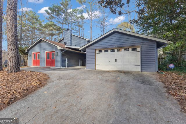 100 Tuliptree Terrace, Peachtree City, GA 30269