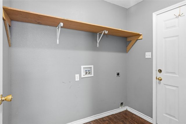 3122 Timber Creek Drive, Grand Prairie, TX 75052