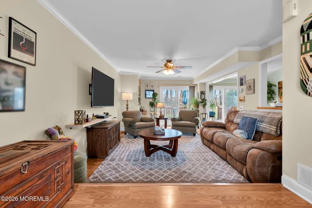 44 Malibu Drive, Eatontown, NJ 07724