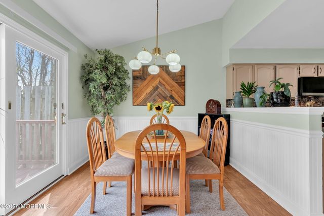 44 Malibu Drive, Eatontown, NJ 07724