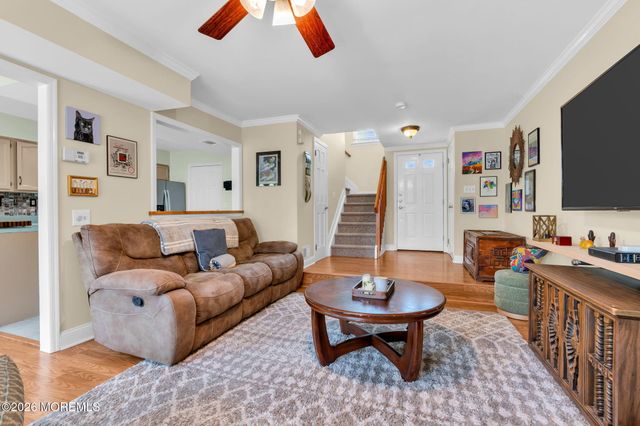 44 Malibu Drive, Eatontown, NJ 07724