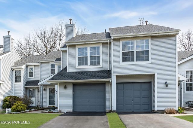 44 Malibu Drive, Eatontown, NJ 07724