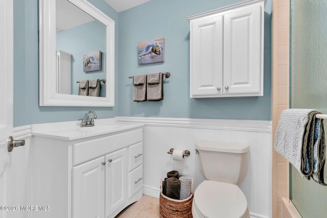 44 Malibu Drive, Eatontown, NJ 07724