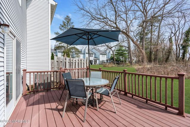 44 Malibu Drive, Eatontown, NJ 07724