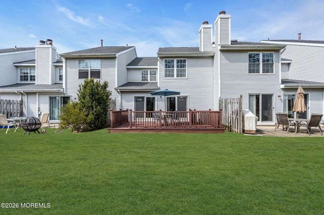 44 Malibu Drive, Eatontown, NJ 07724