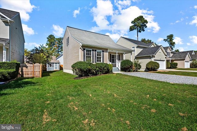 321 3RD ST, Colonial Beach, VA 22443