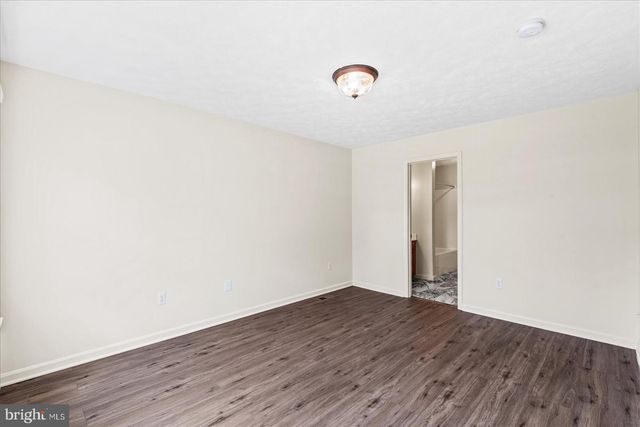 321 3RD ST, Colonial Beach, VA 22443