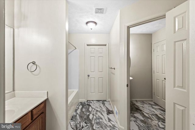321 3RD ST, Colonial Beach, VA 22443
