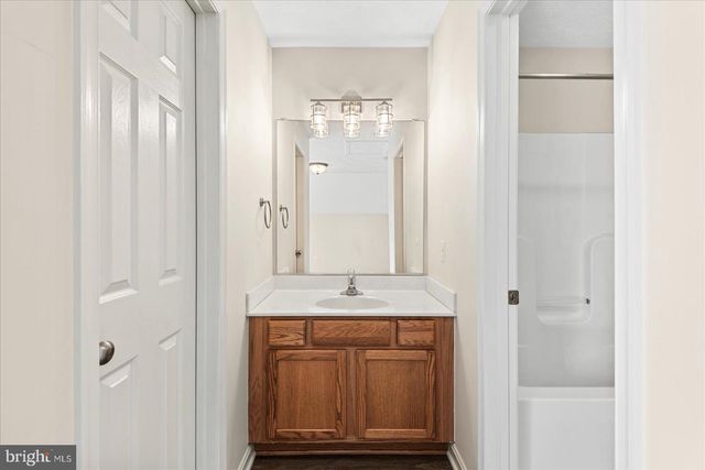 321 3RD ST, Colonial Beach, VA 22443