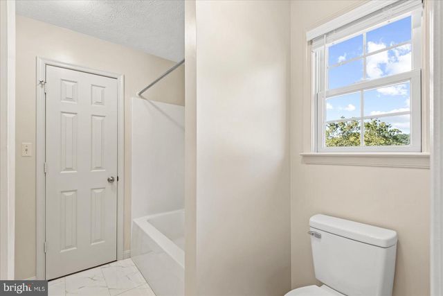 321 3RD ST, Colonial Beach, VA 22443