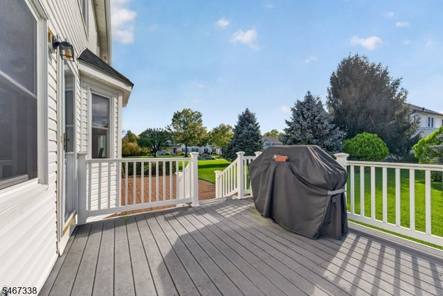12 John Reading Rd, Readington Twp., NJ 08822