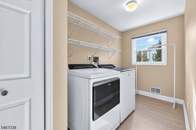 12 John Reading Rd, Readington Twp., NJ 08822
