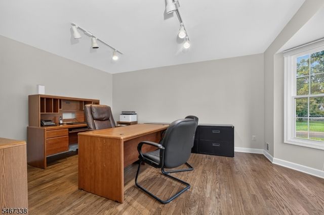 12 John Reading Rd, Readington Twp., NJ 08822