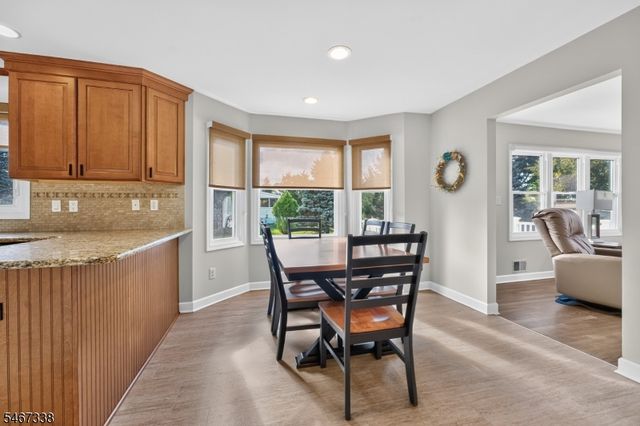 12 John Reading Rd, Readington Twp., NJ 08822