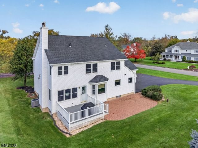 12 John Reading Rd, Readington Twp., NJ 08822