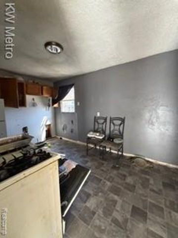 19426 GILCHRIST Street, Detroit, MI 48235