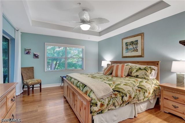 720 Tarpon Cove DR 201, Naples, FL 34110