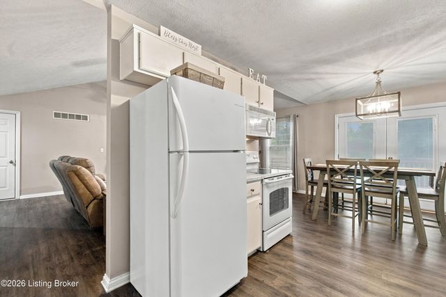 3020 Mason Way, Shelbyville, KY 40065