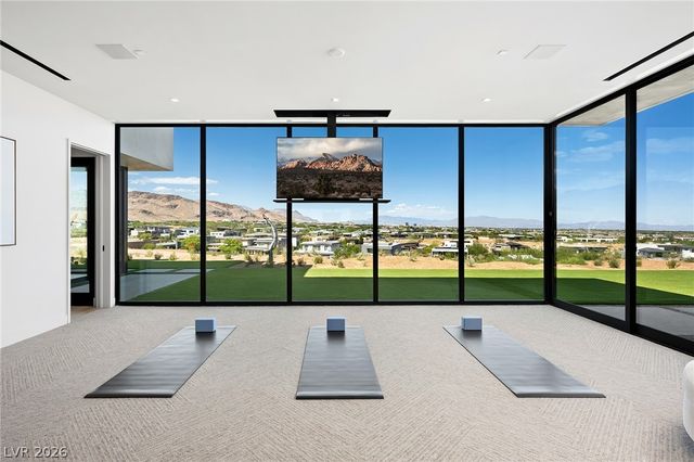 11588 Stardust Drive, Las Vegas, NV 89135