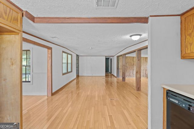 176 Midland Street, Williamson, GA 30292