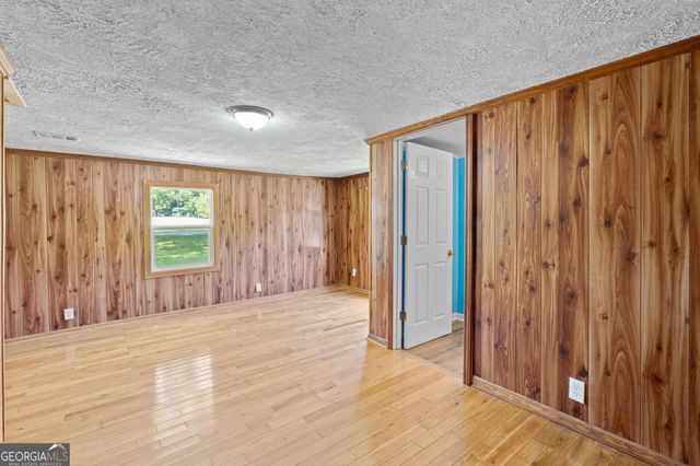 176 Midland Street, Williamson, GA 30292