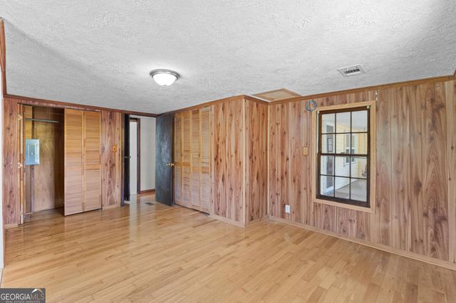 176 Midland Street, Williamson, GA 30292