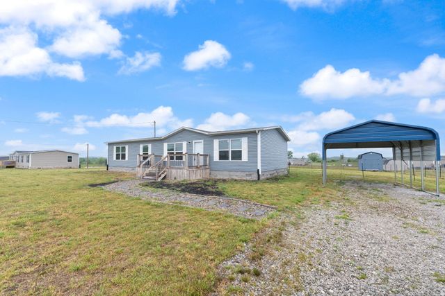 67 Wolf Bend, East Bernstadt, KY 40729