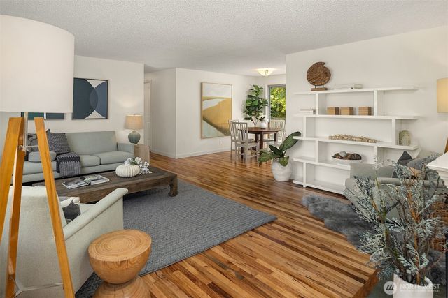 4220 191st Street SW, Lynnwood, WA 98036