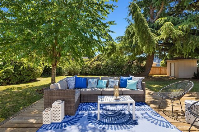 4220 191st Street SW, Lynnwood, WA 98036