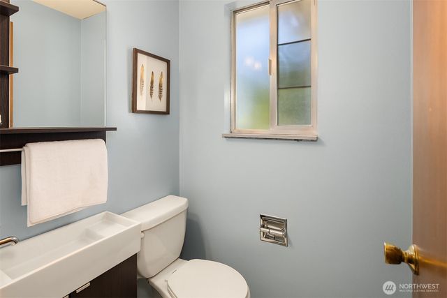 4220 191st Street SW, Lynnwood, WA 98036