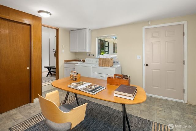 4220 191st Street SW, Lynnwood, WA 98036