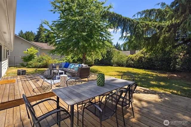 4220 191st Street SW, Lynnwood, WA 98036