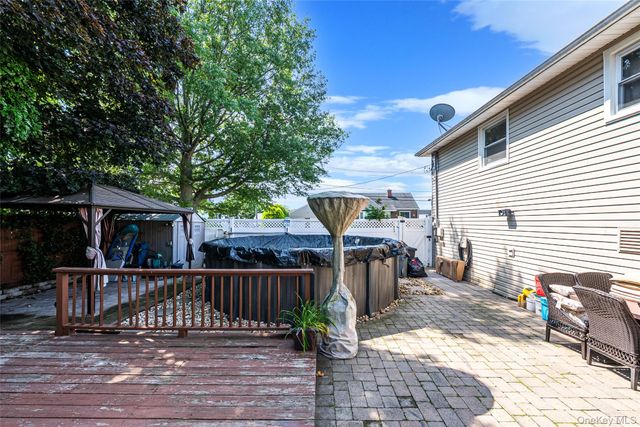 106 Casino Street, Freeport, NY 11520