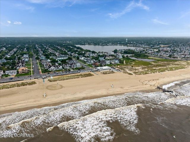 8 2nd Avenue, Sea Girt, NJ 08750