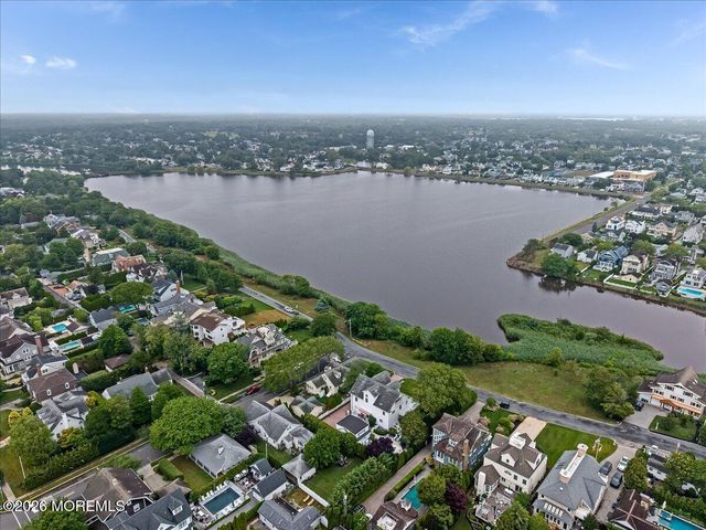 8 2nd Avenue, Sea Girt, NJ 08750