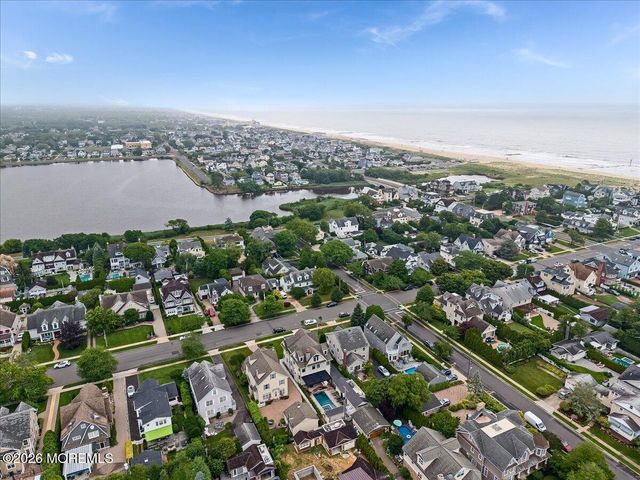 8 2nd Avenue, Sea Girt, NJ 08750