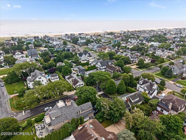 8 2nd Avenue, Sea Girt, NJ 08750