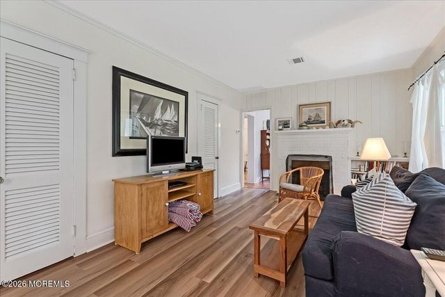 8 2nd Avenue, Sea Girt, NJ 08750
