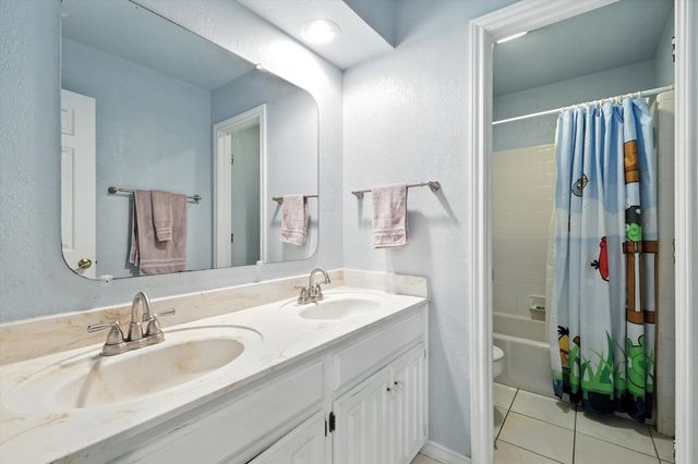 3705 Laurel Lane, Bedford, TX 76021